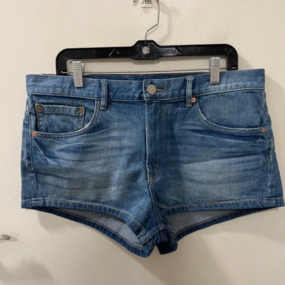 BDG Denim Urban Outfitters Womens Blue Mid Rise Jean Shorts 100% Cotton Size W35